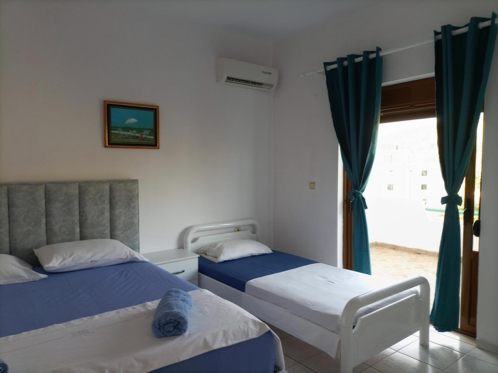 Baci Apartments Ksamil Eksteriør billede