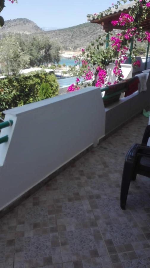 Baci Apartments Ksamil Eksteriør billede